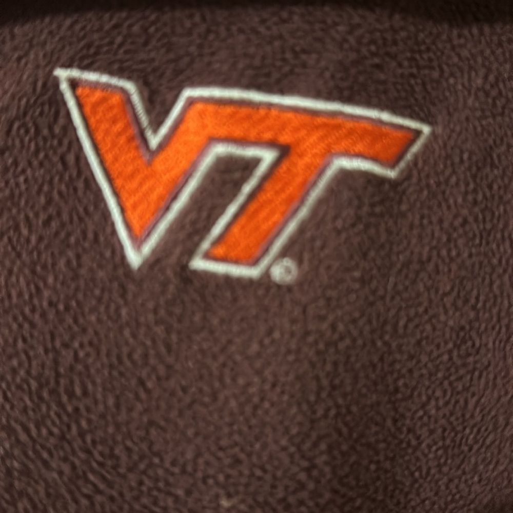 Virginia Tech pullover - Picture 3 of 4